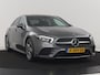 Mercedes-Benz A-klasse 180 Business Solution AMG Navigatie | Virtual Display | Climate Control | Camera | Carplay | Stoelverwarming | LED