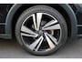 Volkswagen T-Cross 1.0 TSI R-LINE, VIRTUAL, STOELVERWARMING 12-2022, 110PK