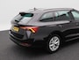 Skoda Octavia Combi 1.5 TSi 150 Pk First Edition | Stoelverwarming | Camera | Adaptive cruise | Navigatie | CarPlay | Matrix LED | 17 Inch | 60.639 Km !!