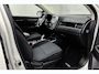 Mitsubishi Outlander 2.4 PHEV Pure | Trekhaak | Camera | Stoelverwarming | Airco