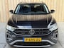 Volkswagen T-Roc 1.0 TSI Life 75 Edition Apple CarPlay/Android Auto | Airconditioning | Cruise control adaptief | LED koplampen | Lichtmetalen velgen | Rijstrooksensor | Getint glas | Achteruitrijcamera