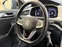 Volkswagen T-Roc 1.0 TSI Life 75 Edition Apple CarPlay/Android Auto | Airconditioning | Cruise control adaptief | LED koplampen | Lichtmetalen velgen | Rijstrooksensor | Getint glas | Achteruitrijcamera