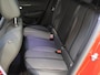 Peugeot e-2008 SUV EV Allure Pack 50 kWh | SOH 91,4% | Navigatie | Achteruitrijcamera | Climate Control | Apple Carplay/Android auto
