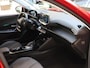 Peugeot e-2008 SUV EV Allure Pack 50 kWh | SOH 91,4% | Navigatie | Achteruitrijcamera | Climate Control | Apple Carplay/Android auto
