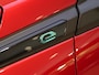 Peugeot e-2008 SUV EV Allure Pack 50 kWh | SOH 91,4% | Navigatie | Achteruitrijcamera | Climate Control | Apple Carplay/Android auto