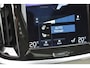 Volvo V60 T6 AWD Recharge Inscription | Panoramisch schuif/-kantel dak | Adaptieve Cruise Control | Stoel-/ Stuurwiel verwarming | Parkeercamera achter | Lederen bekleding | Keyless |