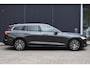 Volvo V60 T6 AWD Recharge Inscription | Panoramisch schuif/-kantel dak | Adaptieve Cruise Control | Stoel-/ Stuurwiel verwarming | Parkeercamera achter | Lederen bekleding | Keyless |