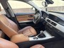BMW 3-Serie Touring 318i Corporate Lease Luxury Line / NAVI / CRUISE / LEER / AIRCO