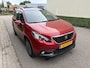 Peugeot 2008 1.2 PureTech Blue Lion / NAVI / CRUISE / PANORAMADAK / AIRCO / TREKHAAK