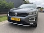 Volkswagen T-Roc 1.0 TSI Style / PANORAMADAK / CARPLAY / NAVI / CRUISE / STOELVERWARMING