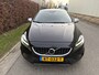 Volvo V40 2.0 T4 Business Sport / R-DESIGN / LEER / NAVI / CRUISE / STOELVERWARMING