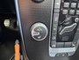 Volvo V40 2.0 T4 Business Sport / R-DESIGN / LEER / NAVI / CRUISE / STOELVERWARMING