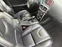 Volvo V40 2.0 T4 Business Sport / R-DESIGN / LEER / NAVI / CRUISE / STOELVERWARMING