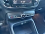 Volvo XC40 1.5 T5 Twin Engine Momentum Pro / AUTOMAAT / NAVI / CRUISE