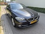 BMW 5-Serie 520i High Executive / AUTOMAAT / NAVI / CRUISE / LEER
