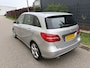 Mercedes-Benz B-klasse 200 CDI Ambition / AUTOMAAT / PANORAMADAK / MEMORY / LEER / NAVI