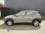 Hyundai Kona 1.0 T-GDI Comfort / NAVI / CRUISE / CLIMATE / 105dkm! NAP!