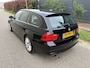 BMW 3-Serie Touring 318i Business Line Style / NAVI / LEER / AIRCO / CRUISE