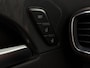 Hyundai Santa Fe 1.6 T-GDI HEV Premium Plus Sky 7p. / 7 persoons / Ledere bekleding / Stoelverwarming / Elektrisch Glazen Panorama-dak / Apple Carplay/Android Auto / Navigatie / Stoelgeheugen / Dealeronderhouden