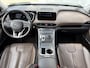 Hyundai Santa Fe 1.6 T-GDI HEV Premium Plus Sky 7p. / 7 persoons / Ledere bekleding / Stoelverwarming / Elektrisch Glazen Panorama-dak / Apple Carplay/Android Auto / Navigatie / Stoelgeheugen / Dealeronderhouden