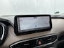 Hyundai Santa Fe 1.6 T-GDI HEV Premium Plus Sky 7p. / 7 persoons / Ledere bekleding / Stoelverwarming / Elektrisch Glazen Panorama-dak / Apple Carplay/Android Auto / Navigatie / Stoelgeheugen / Dealeronderhouden