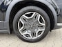 Hyundai Santa Fe 1.6 T-GDI HEV Premium Plus Sky 7p. / 7 persoons / Ledere bekleding / Stoelverwarming / Elektrisch Glazen Panorama-dak / Apple Carplay/Android Auto / Navigatie / Stoelgeheugen / Dealeronderhouden