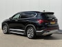 Hyundai Santa Fe 1.6 T-GDI HEV Premium Plus Sky 7p. / 7 persoons / Ledere bekleding / Stoelverwarming / Elektrisch Glazen Panorama-dak / Apple Carplay/Android Auto / Navigatie / Stoelgeheugen / Dealeronderhouden