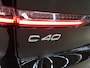 Volvo C40 Recharge Plus 69 kWh | Navigatie | Apple CarPlay/Android Auto | Comfortstoelen | DAB | Ele.achterklep | LED | Panoramadak | Sportstuur | Stuur/stoelverwarming | Warmtepomp |