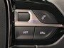Peugeot 2008 1.2 PureTech Active Pack GT WIELEN 18 INCH | FULL LED | APPLE / ANDROID NAVIGATIE | ZWART DAK | STOELVERWARMING