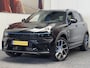 Lynk & Co 01 1.5 MY 2023 ZWARTE HEMEL 360 CAMERA ADAPTIVE CRUISE CONTROL PANORAMA SCHUIF/KANTELDAK APPLE CARPLAY/ANDROID RIJSTROOKSENSOREN ZEER MOOI !!