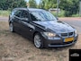 BMW 3-Serie Touring 320i Executive