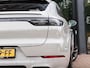 Porsche Cayenne Coupé 3.0 E-Hybrid Pano Achterasbesturing Krijtgrijs Luchtvering Softclose Stoelkoeling