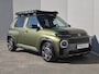 Hyundai Inster Cross Plus 49 kWh / Fabrieksgarantie tot 07-2030 / Nieuwprijs € 34179,= / Fietsdragermontage beugel(geschikt voor 2 elektrische fietsen)/ CCS snellader / Warmtepomp / WLTP bereik 293 km bereik stad 434 km / Stuur- & Stoelverwarming / Rondomzicht camera / Draadloze telefoon lader / Adaptief cruise control /