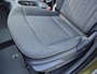 Hyundai Inster Cross Plus 49 kWh / Fabrieksgarantie tot 07-2030 / Nieuwprijs € 34179,= / Fietsdragermontage beugel(geschikt voor 2 elektrische fietsen)/ CCS snellader / Warmtepomp / WLTP bereik 293 km bereik stad 434 km / Stuur- & Stoelverwarming / Rondomzicht camera / Draadloze telefoon lader / Adaptief cruise control /