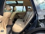 BMW X3 2.5i / Panoramdak / Leder / Trekhaak / Youngtimer / Clima / Stoelverwarming / 17" Velgen / PDC / Cruise / 6 Versnellingen /