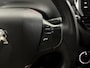 Peugeot 2008 1.2 PureTech Allure Airco, Parkeersensoren, Apple carplay, Stoelverwarming, Cruise control, Lichtmetalen velgen