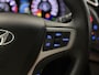 Hyundai i40 Wagon 1.6 GDI Blue Business Edition Camera, Navi, Keyless start, Cruise control, Verstelbare stoelen, Lichtmetalen velgen, Radio