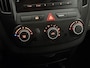 Kia Ceed cee'd 1.4 X-ecutive Inruilauto’s tegen vaste prijzen. Voor meer info: 0638140850 Bij de verkoop van gebruikte voertuigen door CD-Cars wordt geen standaard garantie verstrekt. De koper aanvaardt het voertuig in de staat waarin het zich bevindt op het moment van aankoop