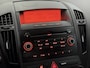 Kia Ceed cee'd 1.4 X-ecutive Inruilauto’s tegen vaste prijzen. Voor meer info: 0638140850 Bij de verkoop van gebruikte voertuigen door CD-Cars wordt geen standaard garantie verstrekt. De koper aanvaardt het voertuig in de staat waarin het zich bevindt op het moment van aankoop