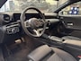 Mercedes-Benz A-klasse A 180 7G-DCT Business Solution | Apple carplay / Android auto | Navigatie | Camera | Pdc V+A | Cruise control | NAP | Rijklaar prijs!