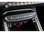 Jeep Avenger 1.2 e-Hybrid Summit | Tot 8 Jaar Garantie | Navigatie | Elektrische Achterklep | Camera | Keyless | 18 Inch Lichtmetalen velgen |