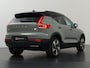 Volvo XC40 Single Motor Core 69 kWh | Navigatie | Stoelverwarming | Stuurwielverwarming | Achteruitrijcamera | Apple Carplay/Android Auto |