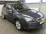 Ford Focus 1.6-16V Futura - Trekhaak - Airco - APK Juli 2027