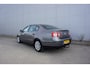 Volkswagen Passat 2.0 FSI Trendline Airco / Cruise / Elektr. ramen / Trekhaak / Lm velgen / NAP