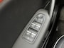 Renault Captur 1.3 TCe 140 Intens | Achteruitrijcamera | Stoelverwarming | Navigatie | Climate Control |