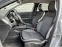 Renault Captur 1.3 TCe 140 Intens | Achteruitrijcamera | Stoelverwarming | Navigatie | Climate Control |