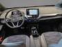 Volkswagen ID.4 Pro 128KW/174PK 77 kWh · SOH 95,6% · Camera · Warmtepomp · Apple/Android Car Play · Parkeer Sensoren · Fabrieksgarantie t/m 23-05-2027 of 100.000KM ·