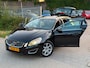 Volvo V60 2.0 D3 Summum AUTOMAAT AIRCO CRUISE PDC TREKHAAK