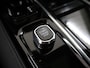 Volvo V90 2.0 T6 Plug-in hybrid AWD Plus Bright | Panoramadak | Trekhaak | Full Led Koplapen| Camera | Verwarmde achterbank | Apple CarPlay/Android Auto | Harman/Kardon Audio | Comfortstoelen | Adaptieve Cruise Control | DAB | Ele. verstelbare stoelen + Geheugen | Standkachel | LED | Navigatie | Sfeerverlichting | Stuur/stoelverwarming |