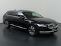 Volvo V90 2.0 T6 Plug-in hybrid AWD Plus Bright | Panoramadak | Trekhaak | Full Led Koplapen| Camera | Verwarmde achterbank | Apple CarPlay/Android Auto | Harman/Kardon Audio | Comfortstoelen | Adaptieve Cruise Control | DAB | Ele. verstelbare stoelen + Geheugen | Standkachel | LED | Navigatie | Sfeerverlichting | Stuur/stoelverwarming |